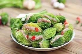 Trồng khổ qua tại nhà – Mát gan, đẹp da, ăn sạch mỗi ngày