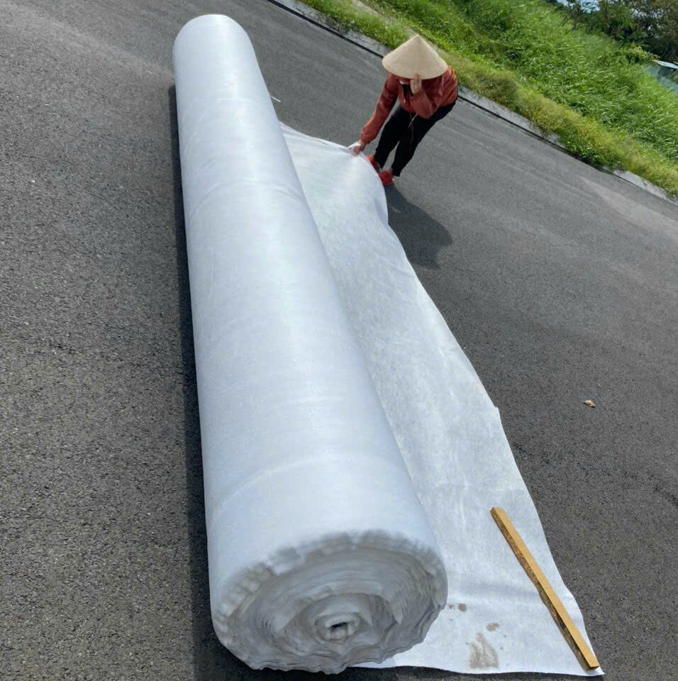 Vải địa kỹ thuật - vải địa lót trồng cây